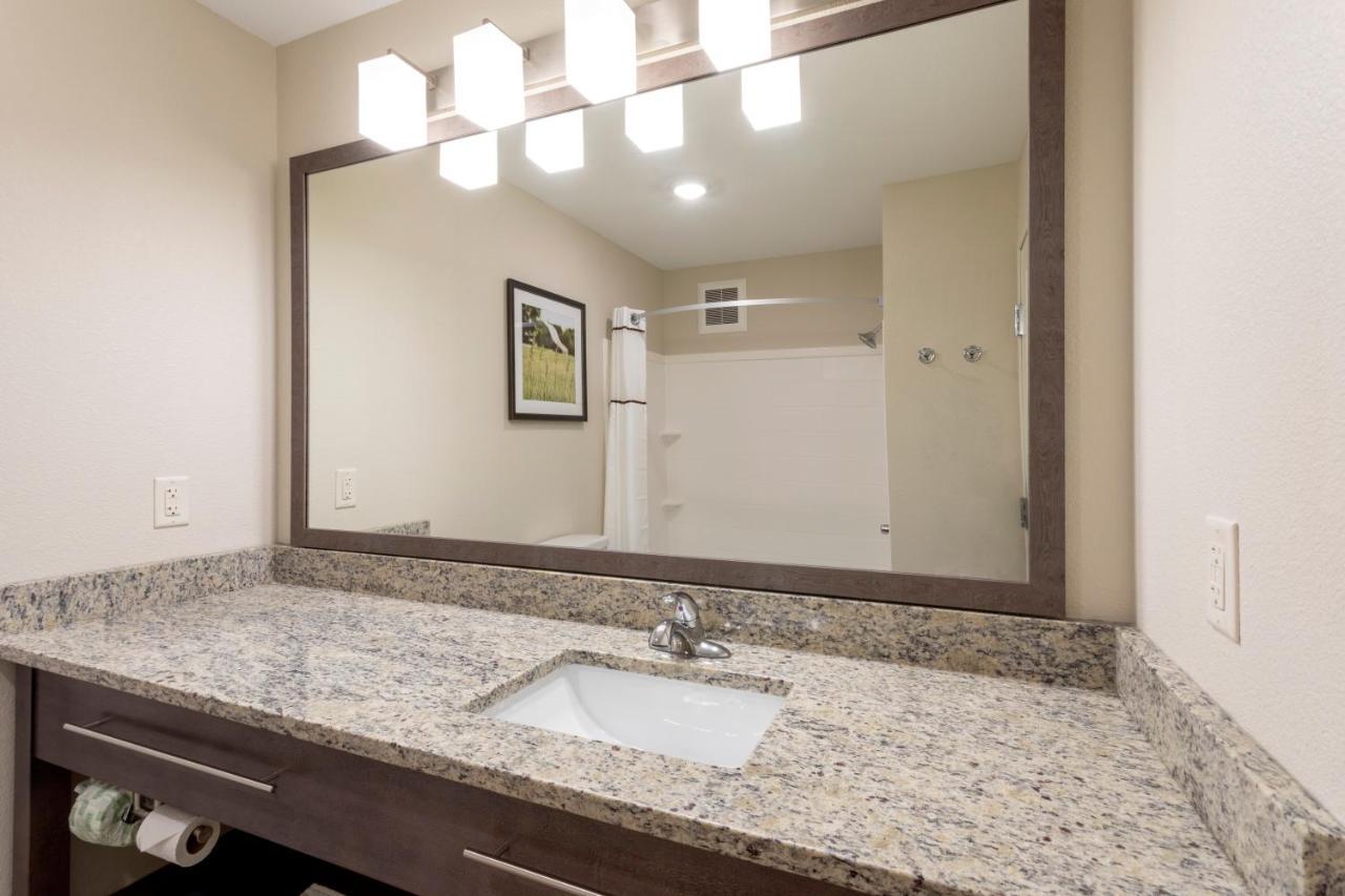 Grandstay Hotel & Suites Rock Valley Luaran gambar